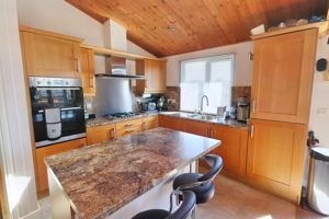 Riverside Flag Hill - click for photo gallery